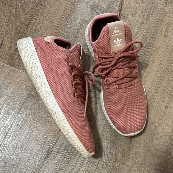 Adidas shoes size 8 - Picture 3 of 3